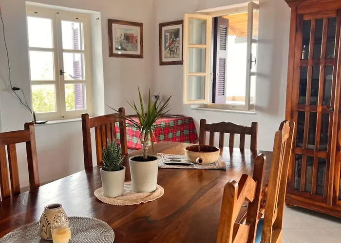 Garys Old بيت للعطل Kamária