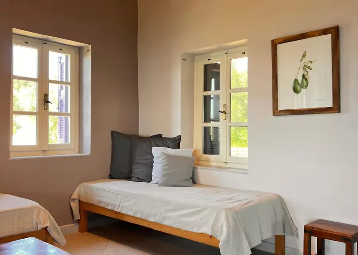 Garys Old Feriehus Kamária